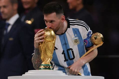 Lionel Messi'nin Kariyerindeki Rekorlar ve Başarılar